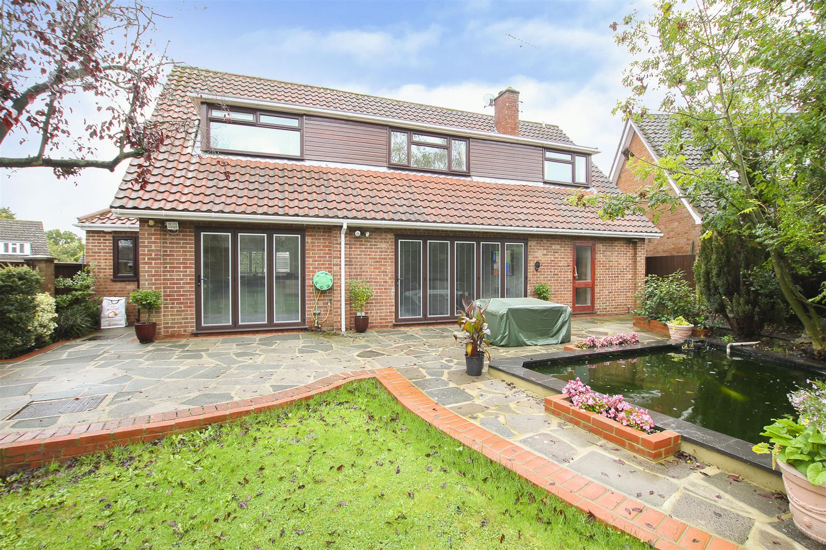 Hook End, Nursery Road, BRENTWOOD Keith Ashton